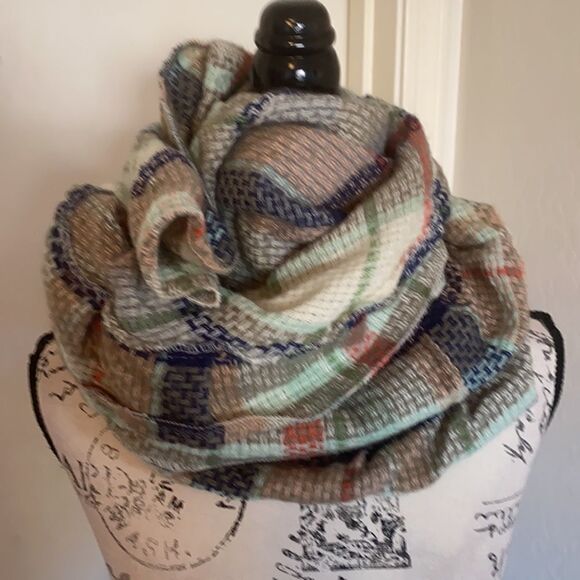 Anthropologie Brand New Plaid Design 100% Acrylic Scarf Contemporary Boho Work - Picture 6 of 7